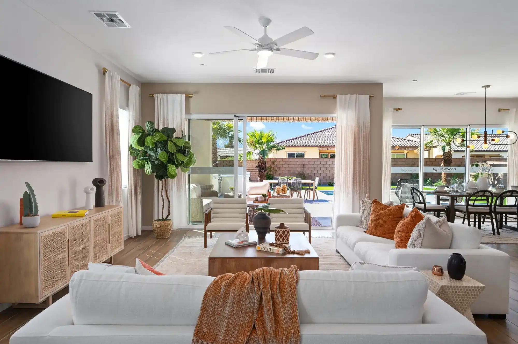 plan-one-the-hailey_living-room_02